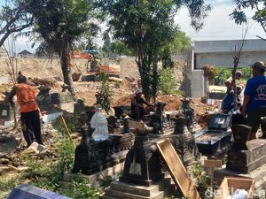 Makam Bladon Klaten Terdampak Tol Dibongkar, Sebagian Belum Terima UGR