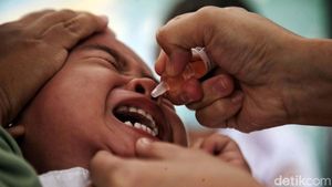 Begini Ekspresi Anak-anak Saat Divaksinasi Polio