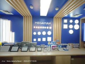 Lampu Megaman Sukses Berkat Kepiawaian PT Fullmoon Jaya Abadi