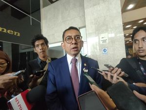 Fadli Zon Akan Tonton Pacu Jalur di Kuansing 21-24 Agustus Fadli Zon Akan Tonton Pacu Jalur di Kuansing 21-24 Agustus