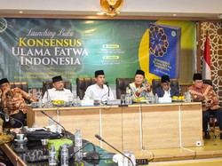 HNW Harap Buku Konsensus Ulama Fatwa Indonesia Masuk Kurikulum di Sekolah