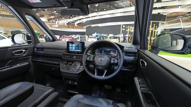 Honda Step WGN, calon mobil listrik yang bakal dijual di Indonesia pada 2025.