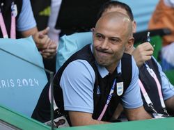 Argentina Kalah Kontroversial, Mascherano Sebut seperti Sirkus