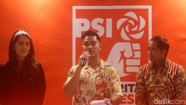 Kaesang Serahkan Rekomendasi 20 Bakal Calon Kepala Daerah