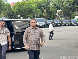 Jokowi Bertemu Perwakilan Bank Dunia di Istana, Airlangga Merapat