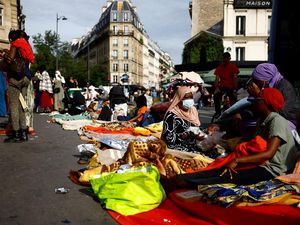 Balai Kota Paris Jadi Penampungan Tunawisma Jelang Olimpiade