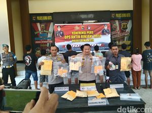 Polisi Ringkus 11 Pengedar Sabu di Bima, 3 Orang Jadi Bandar