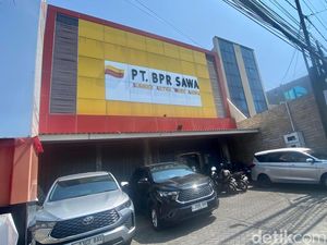 OJK Tutup BPR Sumber Artha Waru Agung, LPS Imbau Nasabah Tidak Panik OJK Tutup BPR Sumber Artha Waru Agung, LPS Imbau Nasabah Tidak Panik