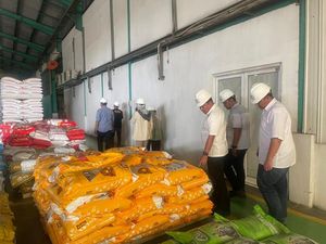 Satgas Pangan Polri Cek Stok Gudang Produksi Jagung Grobogan