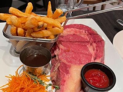 10 Tampilan Makanan Menyedihkan Bikin Pembeli Merasa Tertipu