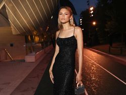 8 Gaya Artis Hingga Atlet di Pesta Penyambutan Olimpiade Paris 2024