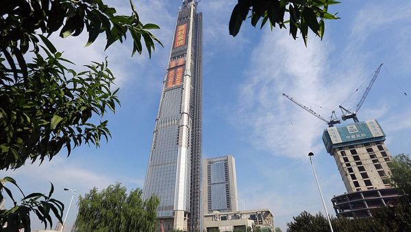 Potret Gedung Mangkrak Tertinggi Dunia buat Orang Kaya yang Kini Terbengkalai