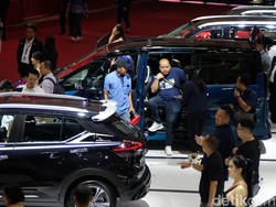 Mobil Harga di Bawah Rp 300 Juta Jadi Pilihan Orang Indonesia Selama 20 Tahun