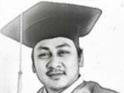 Guru Besar Hanya Administratif?