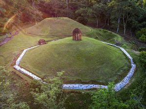 Pemakaman Kerajaan Moidam India Jadi Situs Warisan Dunia