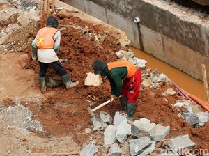 Perbaikan Trotoar Kuningan Ditaget Kelar November 2024