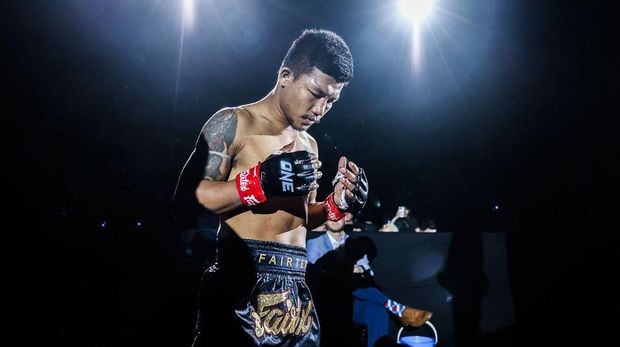 Petarung Muay Thai