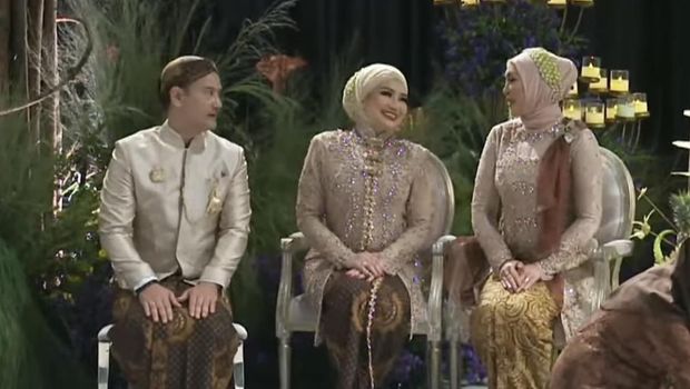 Posisi Duduk Angelina Sondakh di Akad Nikah Aaliyah Massaid dan Thariq Halilintar