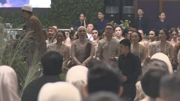 Posisi Duduk Angelina Sondakh di Akad Nikah Aaliyah Massaid dan Thariq Halilintar