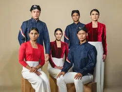 Tim Indonesia Ungkap Seragam Defile Opening Ceremony Olimpiade 2024