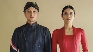 Foto: Seragam Tim RI di Opening Olimpiade 2024, Nicholas Saputra Jadi Modelnya
