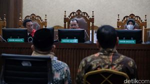 Sidang Vonis Korupsi Proyek Tol MBZ Ditunda