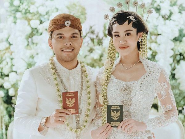 7 Potret Aaliyah Massaid Pakai Kebaya Pengantin, Sah Jadi Mantu Halilintar