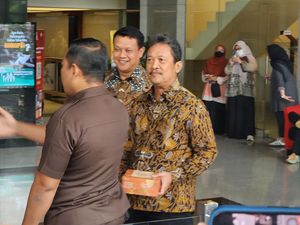 Menteri Kelautan dan Perikanan Trenggono Selesai Diperiksa KPK 2,5 Jam