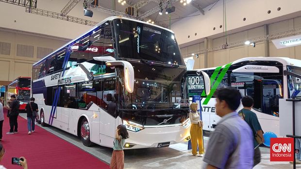 Agen Pemegang Merek (APM) kendaraan komersial dan perusahaan karoseri bus turut ambil bagian pada perhelatan Gaikindo Indonesia International Auto Show (GIIAS) 2024. Mereka memboyong banyak produk andalan yang tentunya dinantikan para pecinta bus atau dikenal sebagai 'bus mania'.