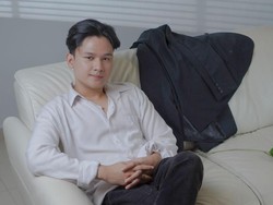 Bagas Ran Bahas Komitmen Cinta Lewat Single Atap Berteduh