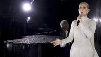 Gaya Berkilau Celine Dion dengan Gaun Mutiara di Pembukaan Olimpiade 2024