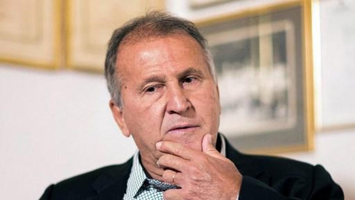 Brazilian former football player and candidate for the FIFA presidency Arthur Antunes Coimbra 