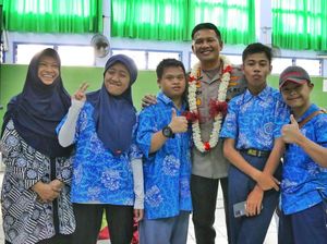 Konsisten Peduli Disabilitas, Polisi Kota Malang Dapat Penghargaan dari YPAC Konsisten Peduli Disabilitas, Polisi Kota Malang Dapat Penghargaan dari YPAC