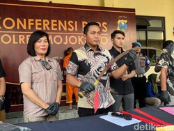 2 Pemuda Ditahan gegara Bawa Celurit dan Double Stick untuk Tawuran