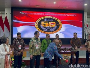 Musna Ikatan Keluarga Pahlawan Nasional di Kemhan, Wamendes-Anies Hadir Musna Ikatan Keluarga Pahlawan Nasional di Kemhan, Wamendes-Anies Hadir
