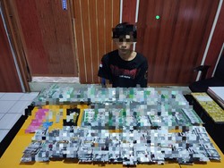 Kuli Asal Sragen Edarkan 7.068 Butir Pil Koplo di Ngawi