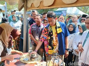 Menparekraf Sandiaga Bantu Promosi Kurma Park Pasuruan Menparekraf Sandiaga Bantu Promosi Kurma Park Pasuruan