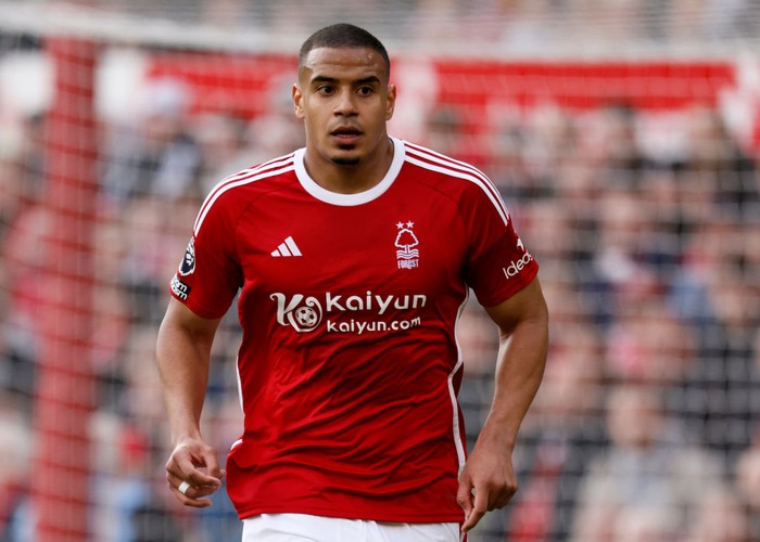 NOTTINGHAM, ENGLAND - APRIL 28: Murillo of Nottingham Forest running during the Premier League match between Nottingham Forest and Manchester City at City Ground on April 28, 2024 in Nottingham, England. (Photo by Richard Sellers/Sportsphoto/Allstar 