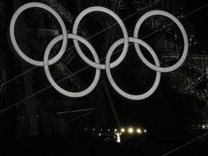 Celine Dion Bikin Merinding Netizen Saat Opening Ceremony Olimpiade Paris Celine Dion Bikin Merinding Netizen Saat Opening Ceremony Olimpiade Paris