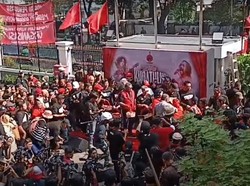 PDIP Gelar Teatrikal Peringatan Kudatuli, Ganjar-Yasonna Hadir