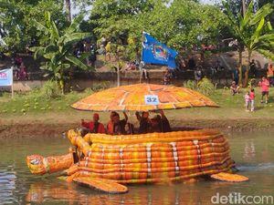 Tank hingga Kura-kura Raksasa Muncul di BKT, Ternyata dari Botol Bekas