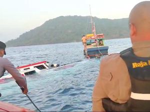 Kapal Penumpang Tenggelam di Anambas, 3 Orang Tewas dan 1 Kritis Kapal Penumpang Tenggelam di Anambas, 3 Orang Tewas dan 1 Kritis
