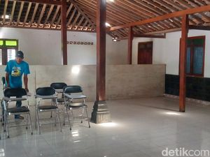 Warga Kemalang Klaten Siapkan 3 Rumah untuk Sekolah SMA Jarak Jauh Warga Kemalang Klaten Siapkan 3 Rumah untuk Sekolah SMA Jarak Jauh