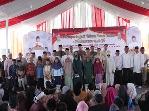 Waket Gerindra Sumut Ade Jona Santuni 1.500 Anak Yatim-Penggali Kubur di Medan