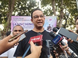 Anies Janji Permudah Izin Usaha Bagi Ibu Rumah Tangga di Jakarta