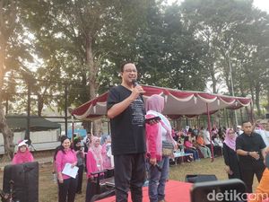 Saat Anies Dicurhati Ibu-ibu KNPI soal KJP hingga Kesehatan Saat Anies Dicurhati Ibu-ibu KNPI soal KJP hingga Kesehatan