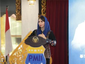 Wejangan Khusus Arumi Bachsin Saat Muspimda PMII Jatim Wejangan Khusus Arumi Bachsin Saat Muspimda PMII Jatim