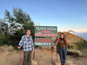 Ide Kencan dari Dul Jaelani: Mendaki Gunung Prau