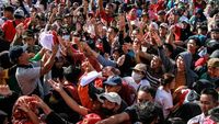 Gerakan Pembagian 49 Ribu Bendera Merah Putih di Palangka Raya