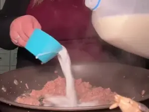 Masak Tuna Pakai Susu, Ibu Ini Dihujat